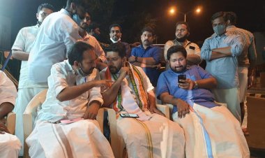 അനിശ്ചിതകാല സമരവുമായി ഷാഫി പറമ്പിലും ശബരീനാഥും