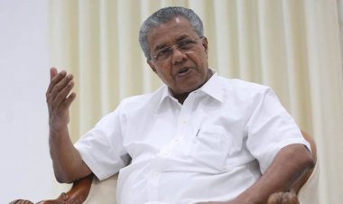 ഡോളർ കടത്തില്‍ പ്രതിക്കൂട്ടിലായി മുഖ്യമന്ത്രി ; കസ്റ്റംസ് ചോദ്യം ചെയ്യാന്‍ വിളിപ്പിച്ചേക്കും