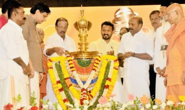 ശിവഗിരി തീര്‍ത്ഥാടനത്തോടനുബന്ധിച്ചു സംഘടിപ്പിച്ച വിദ്യാർത്ഥി യുവജന സമ്മേളനം ഉദ്ഘാടനം ചെയ്തു